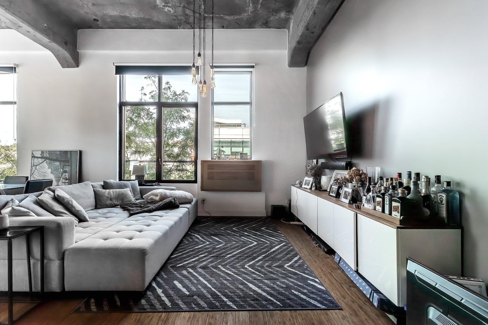 









3700


Rue St-Antoine O.

, 349,
Montréal (Le Sud-Ouest),




QC
H4C0B1

