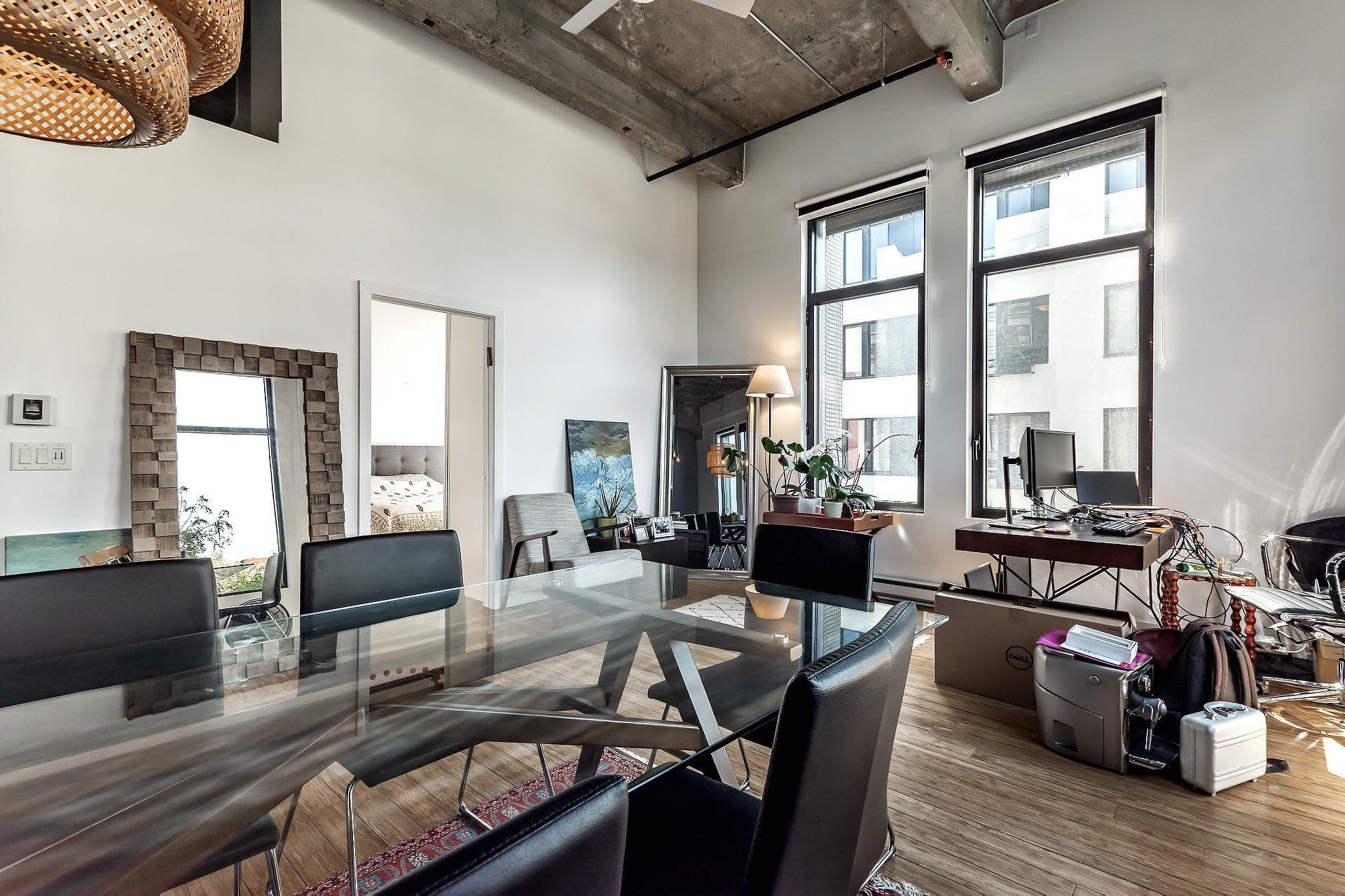 









3700


Rue St-Antoine O.

, 349,
Montréal (Le Sud-Ouest),




QC
H4C0B1

