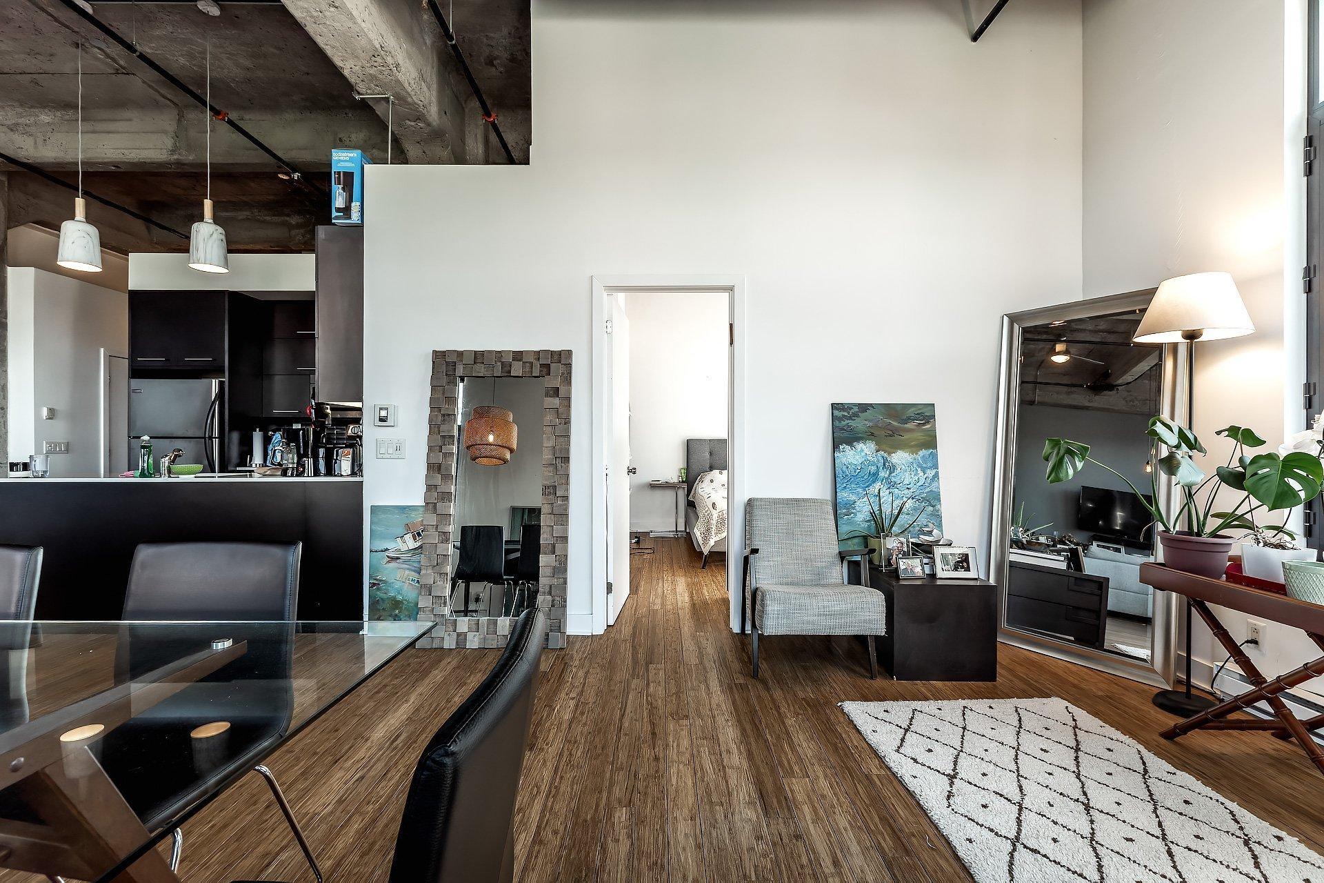 









3700


Rue St-Antoine O.

, 349,
Montréal (Le Sud-Ouest),




QC
H4C0B1

