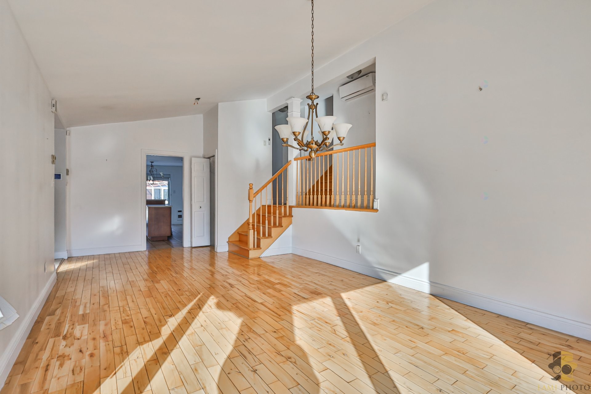 









144


Ch. de la Lorraine

,
Laval (Pont-Viau),




QC
H7G1Y3

