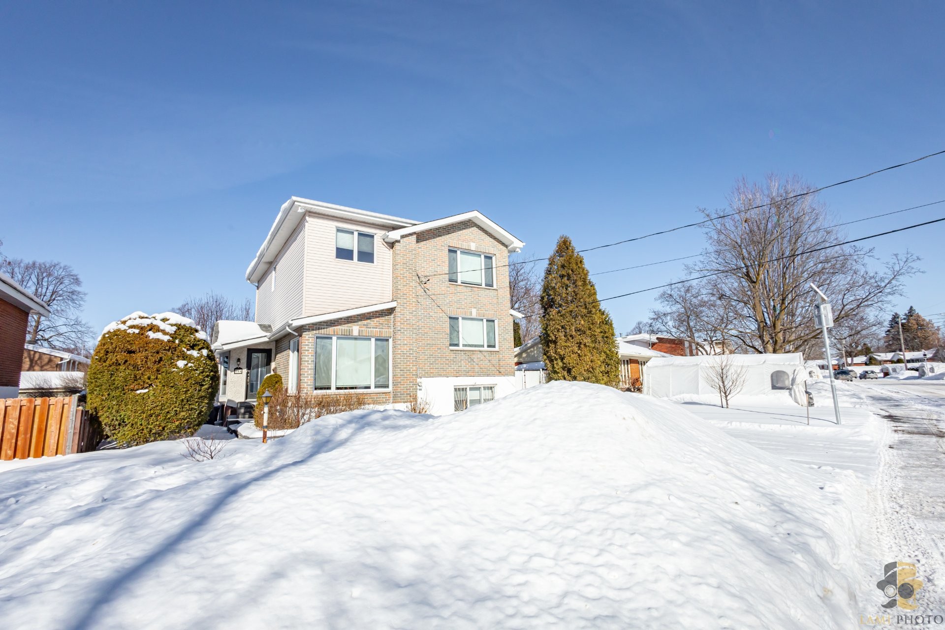 









144


Ch. de la Lorraine

,
Laval (Pont-Viau),




QC
H7G1Y3

