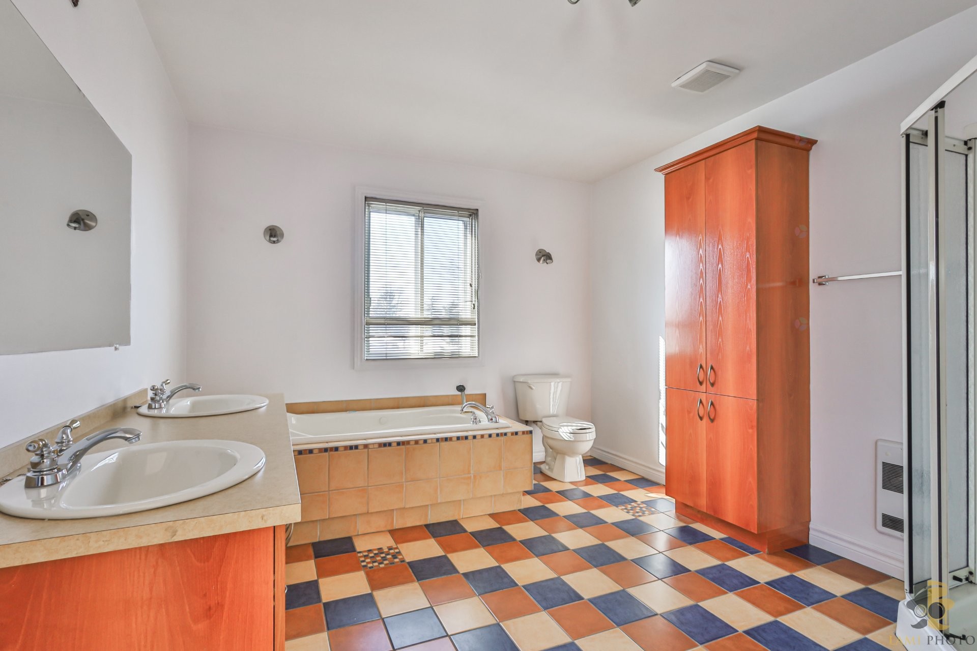 









144


Ch. de la Lorraine

,
Laval (Pont-Viau),




QC
H7G1Y3

