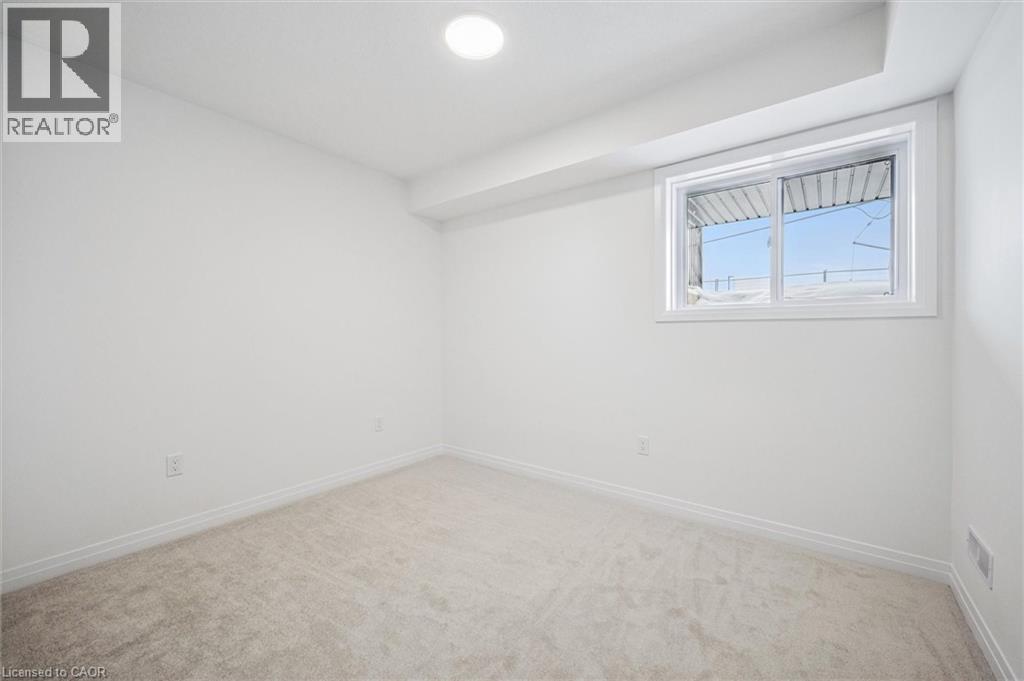 












525 ERINBROOK Drive Unit# C061

,
Kitchener,




Ontario
N2E3T1

