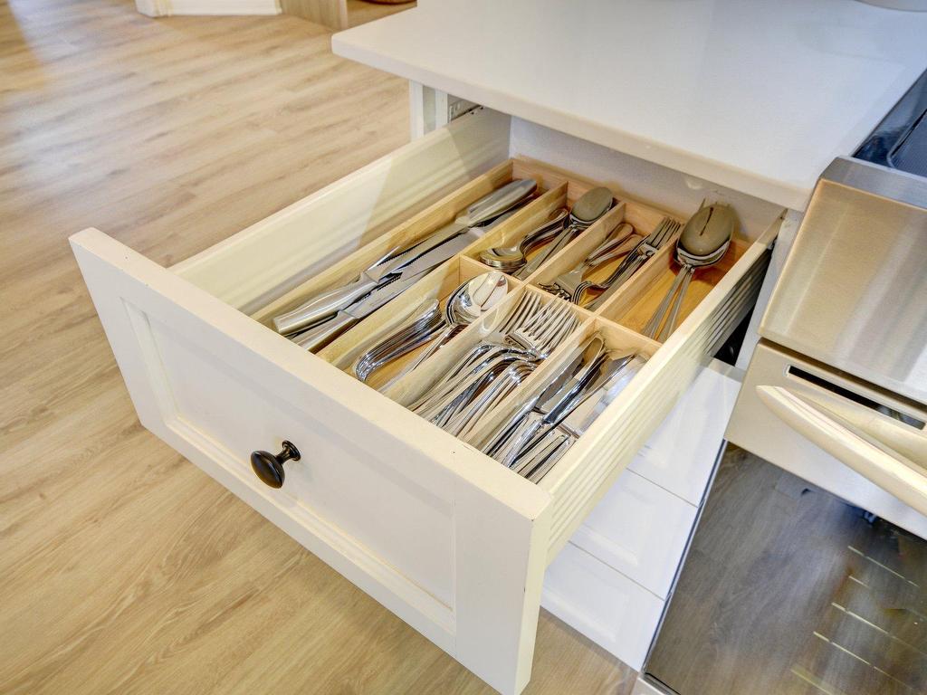 









147


Ch. de l'Érablière

,
Mont-Tremblant,




QC
J8E1H5

