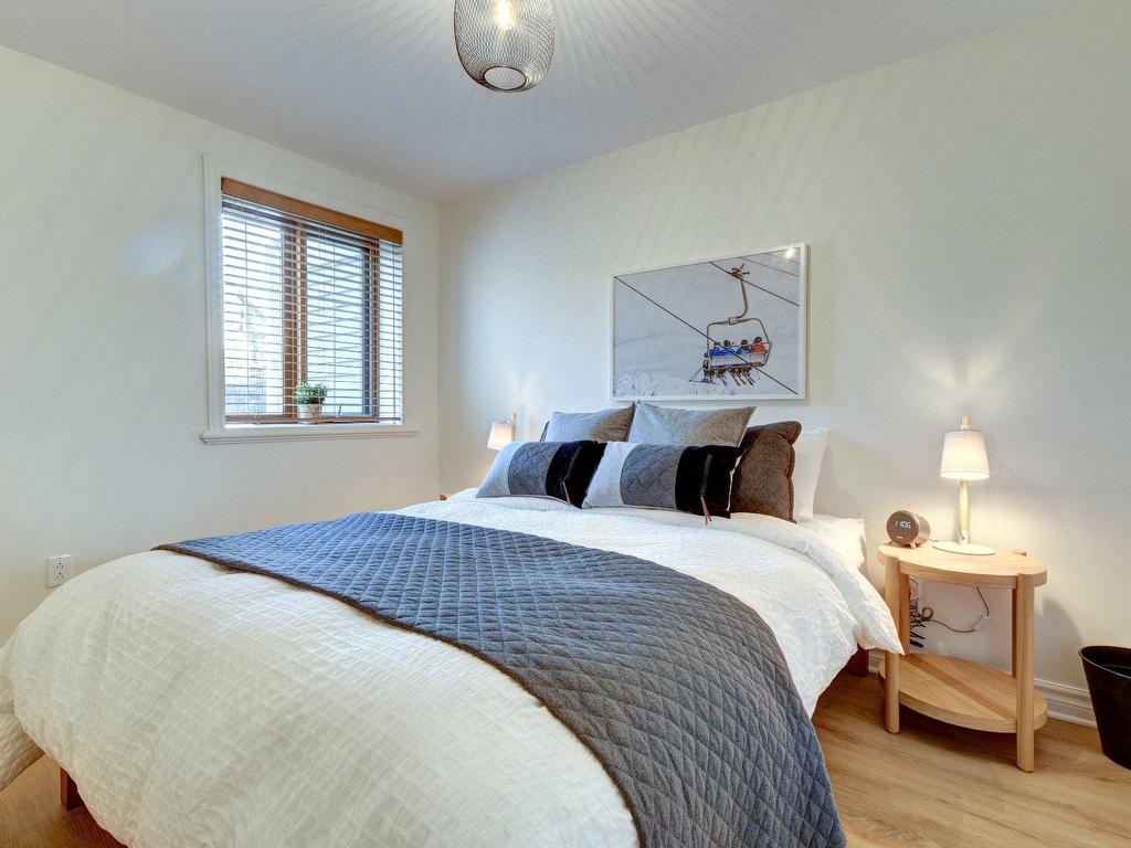 









147


Ch. de l'Érablière

,
Mont-Tremblant,




QC
J8E1H5

