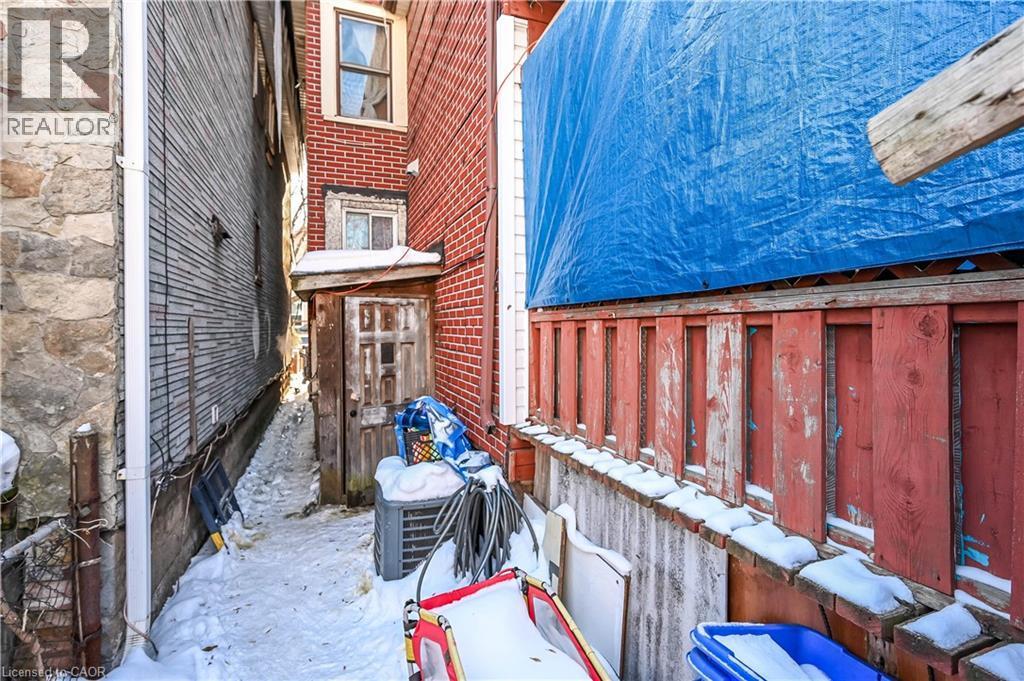 












55 FRANCIS Street

,
Hamilton,




Ontario
L8L3V2


