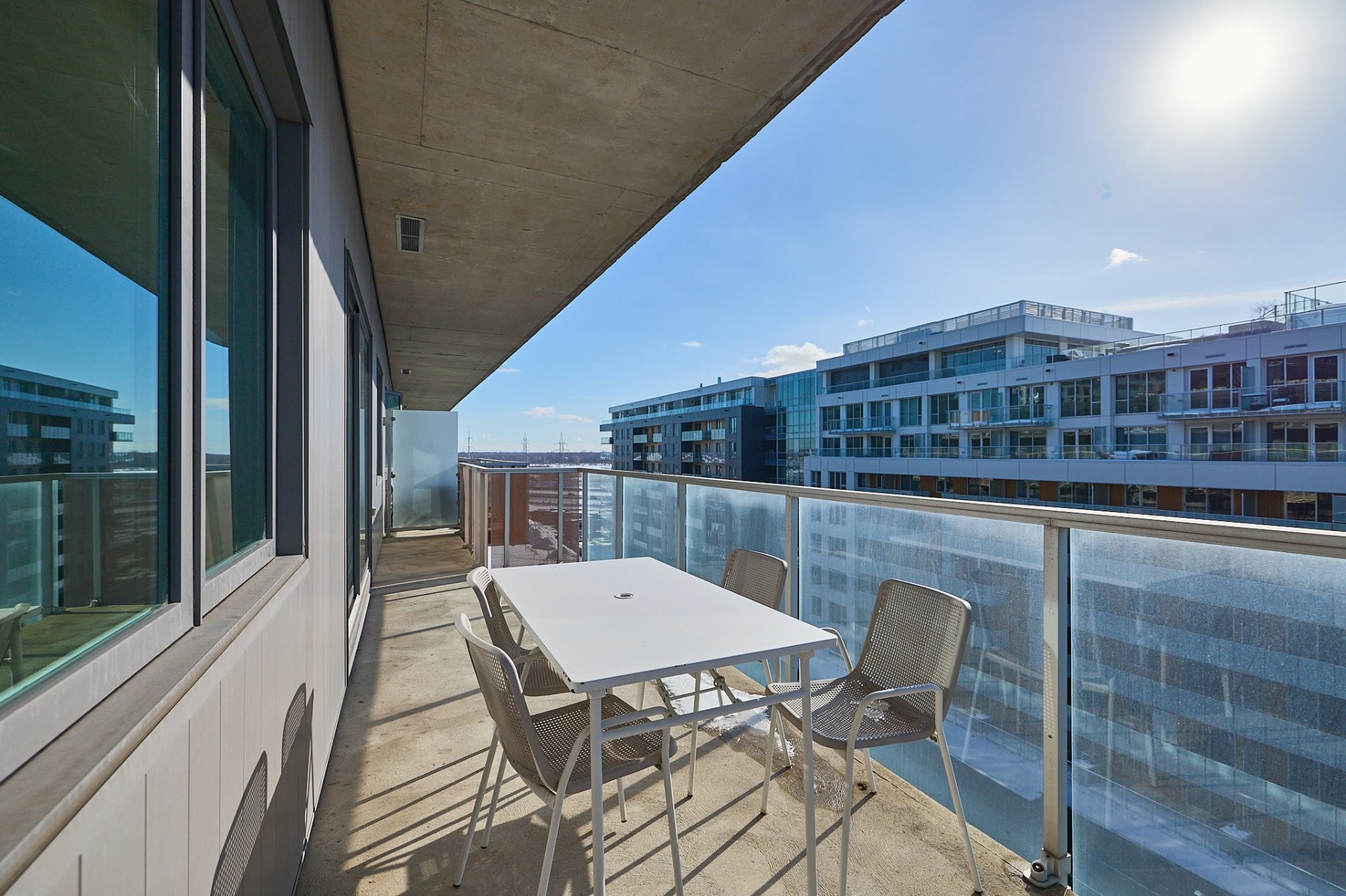 









205


Av. de l'Équinoxe

, 813,
Brossard,




QC
J4Z0P4

