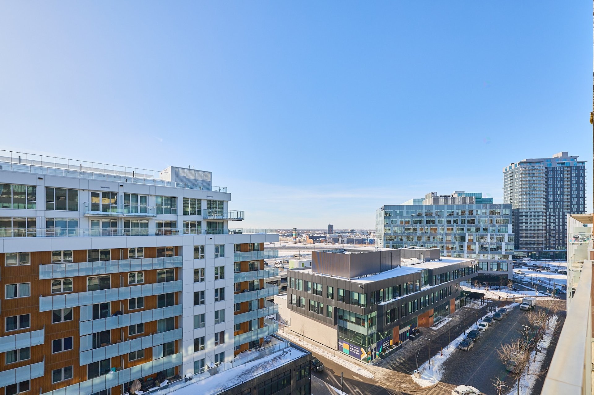 









205


Av. de l'Équinoxe

, 813,
Brossard,




QC
J4Z0P4

