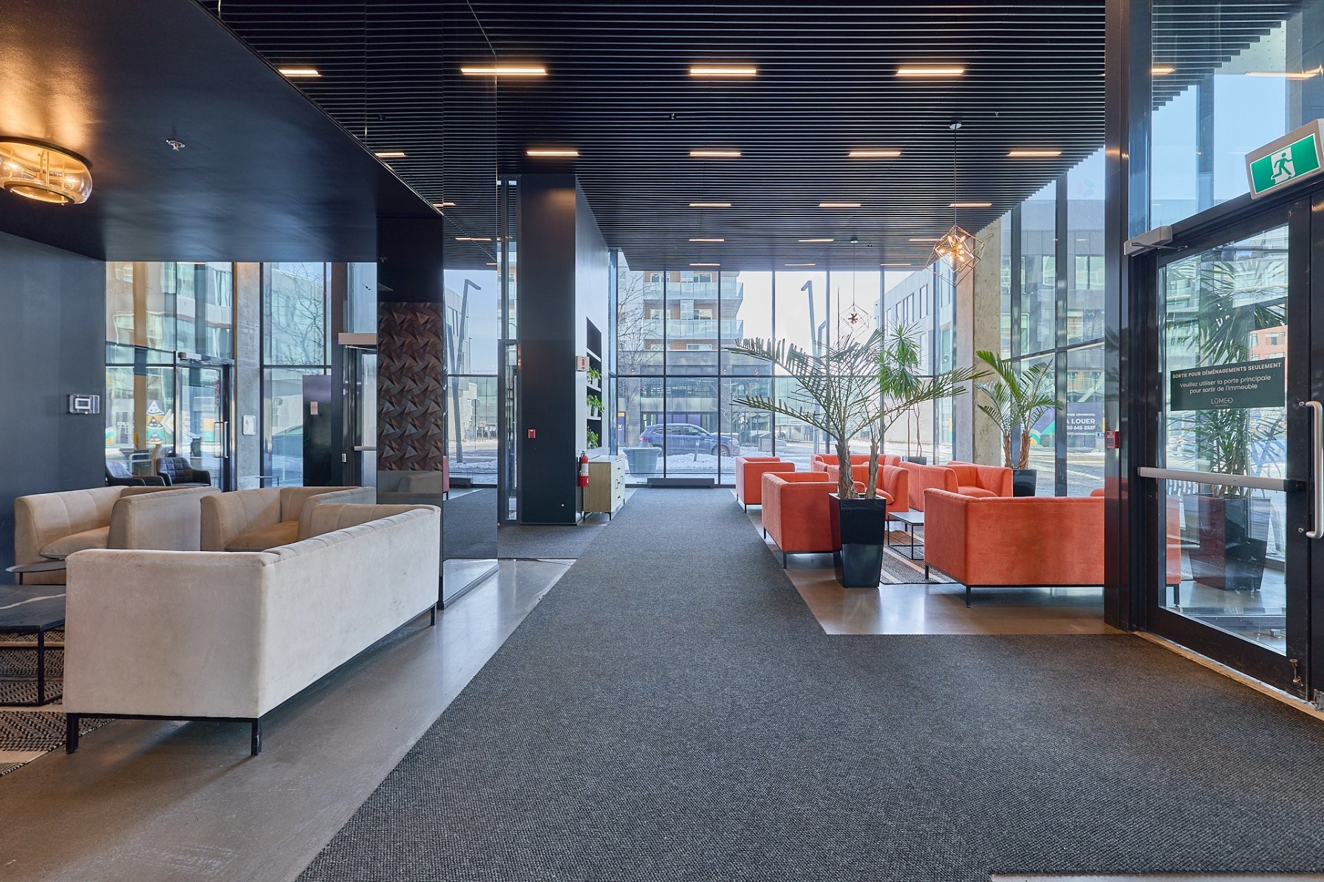 









205


Av. de l'Équinoxe

, 813,
Brossard,




QC
J4Z0P4

