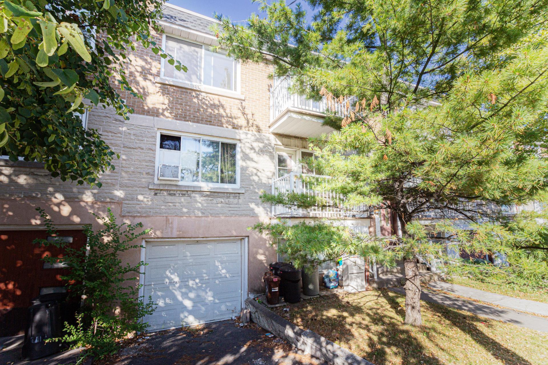 









2545


Av. Parkville

,
Montréal (Mercier/Hochelaga-Maisonneuve),




QC
H1N3A9

