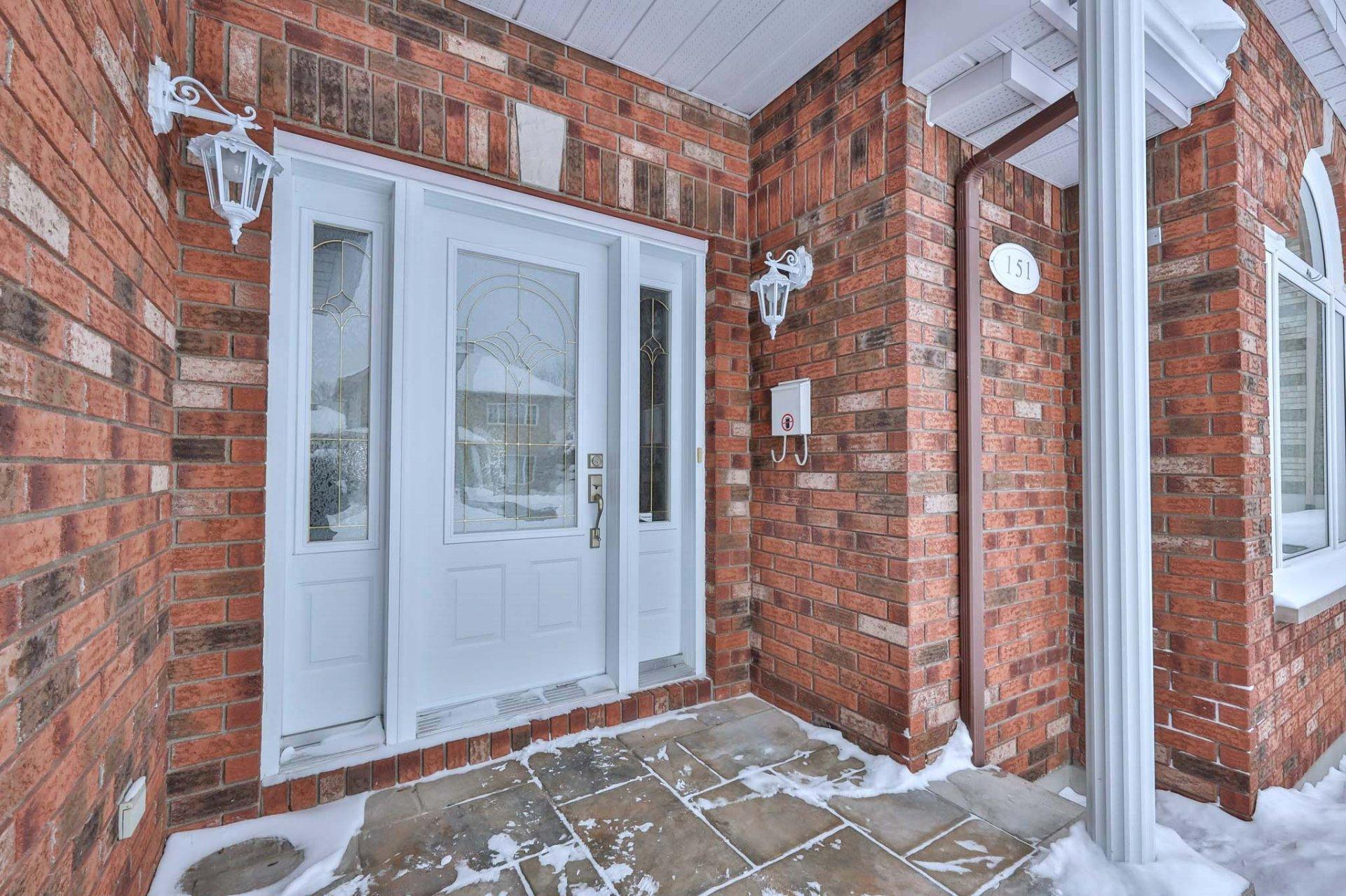 









151


Av. de la Citadelle

,
Gatineau (Hull),




QC
J8Z3L9

