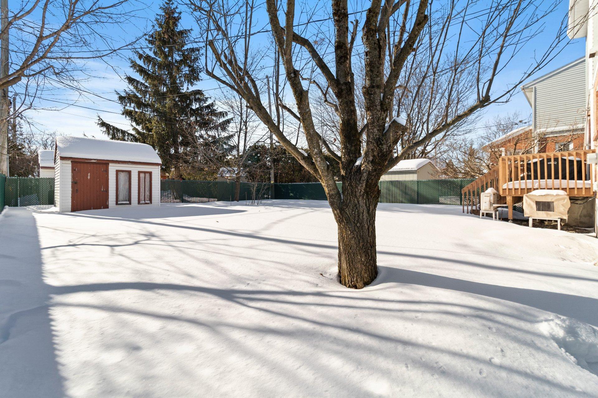 









1381


Boul. Gaétan-Boucher

,
Longueuil (Saint-Hubert),




QC
J3Z1C8

