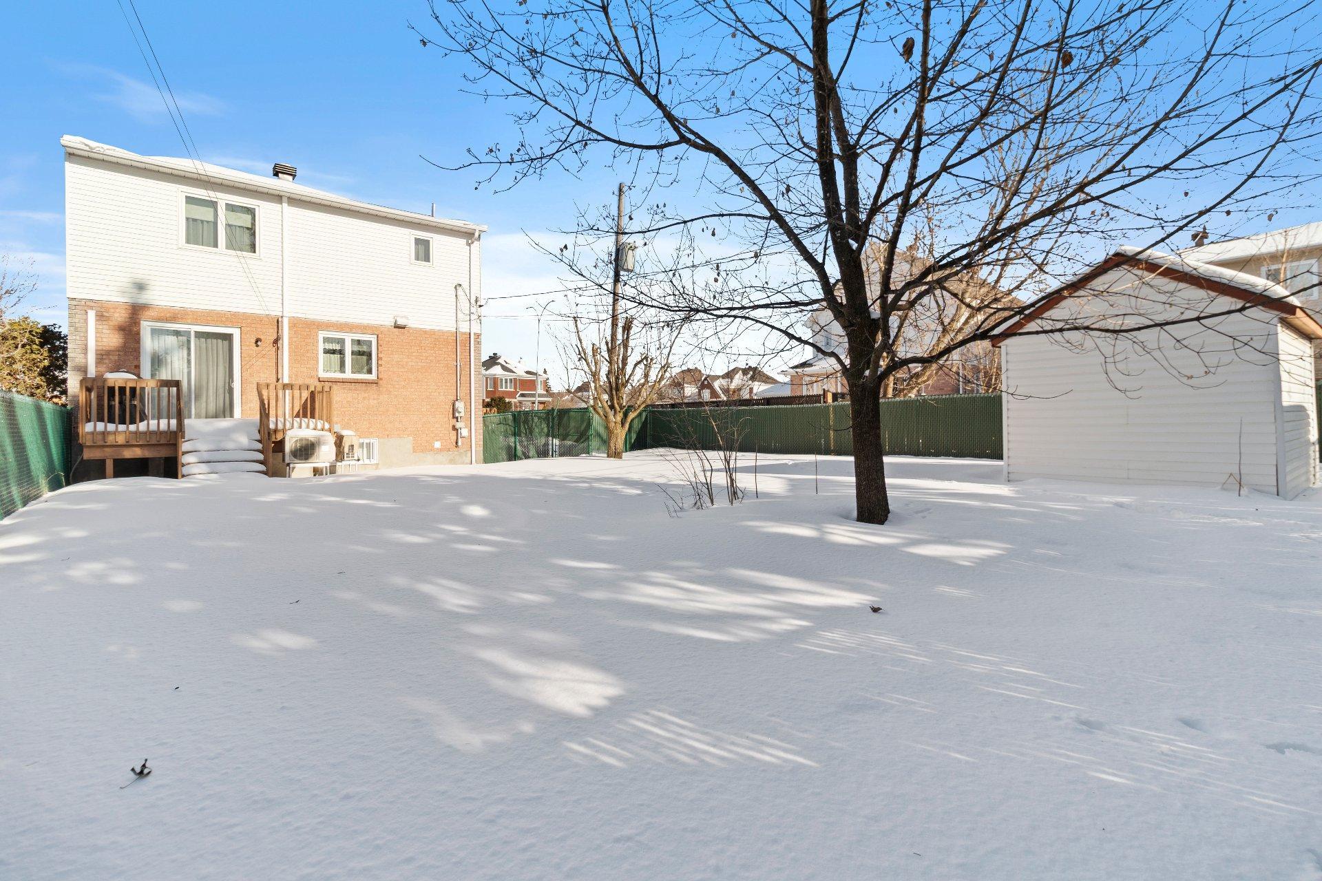 









1381


Boul. Gaétan-Boucher

,
Longueuil (Saint-Hubert),




QC
J3Z1C8

