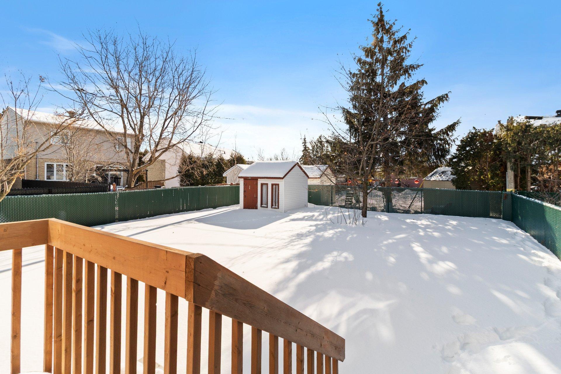 









1381


Boul. Gaétan-Boucher

,
Longueuil (Saint-Hubert),




QC
J3Z1C8

