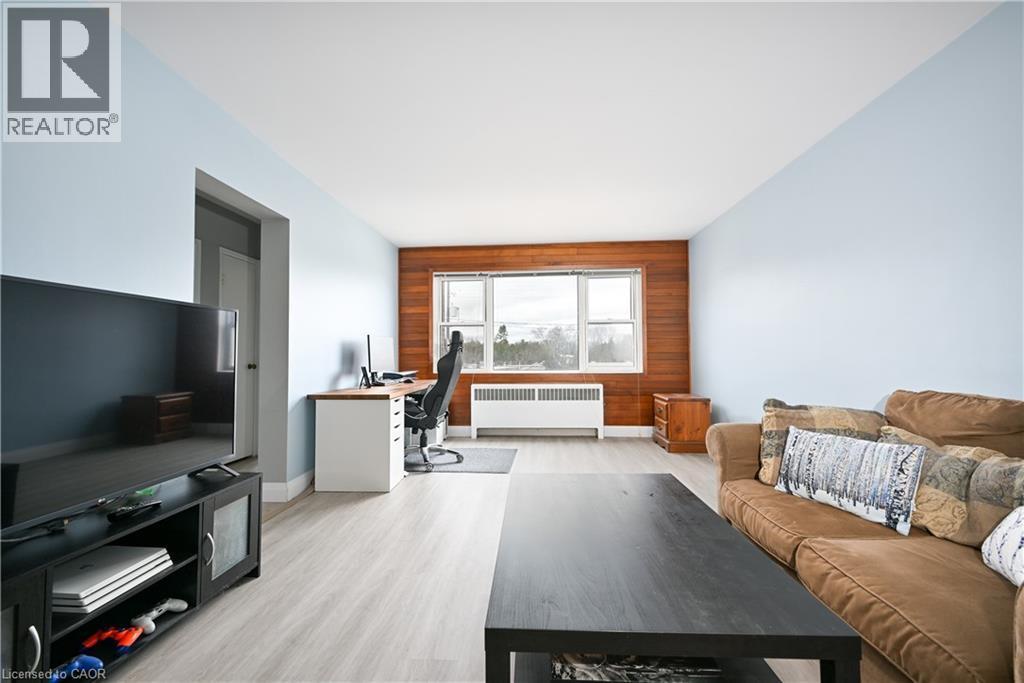 












2418 NEW Street Unit# 11

,
Burlington,




Ontario
L7R1J6

