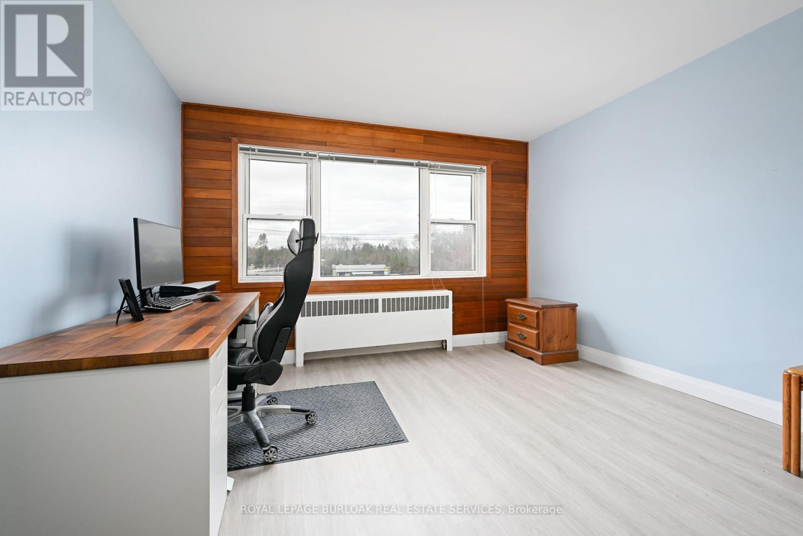 












11 - 2418 NEW STREET

,
Burlington,




Ontario
L7R1J6

