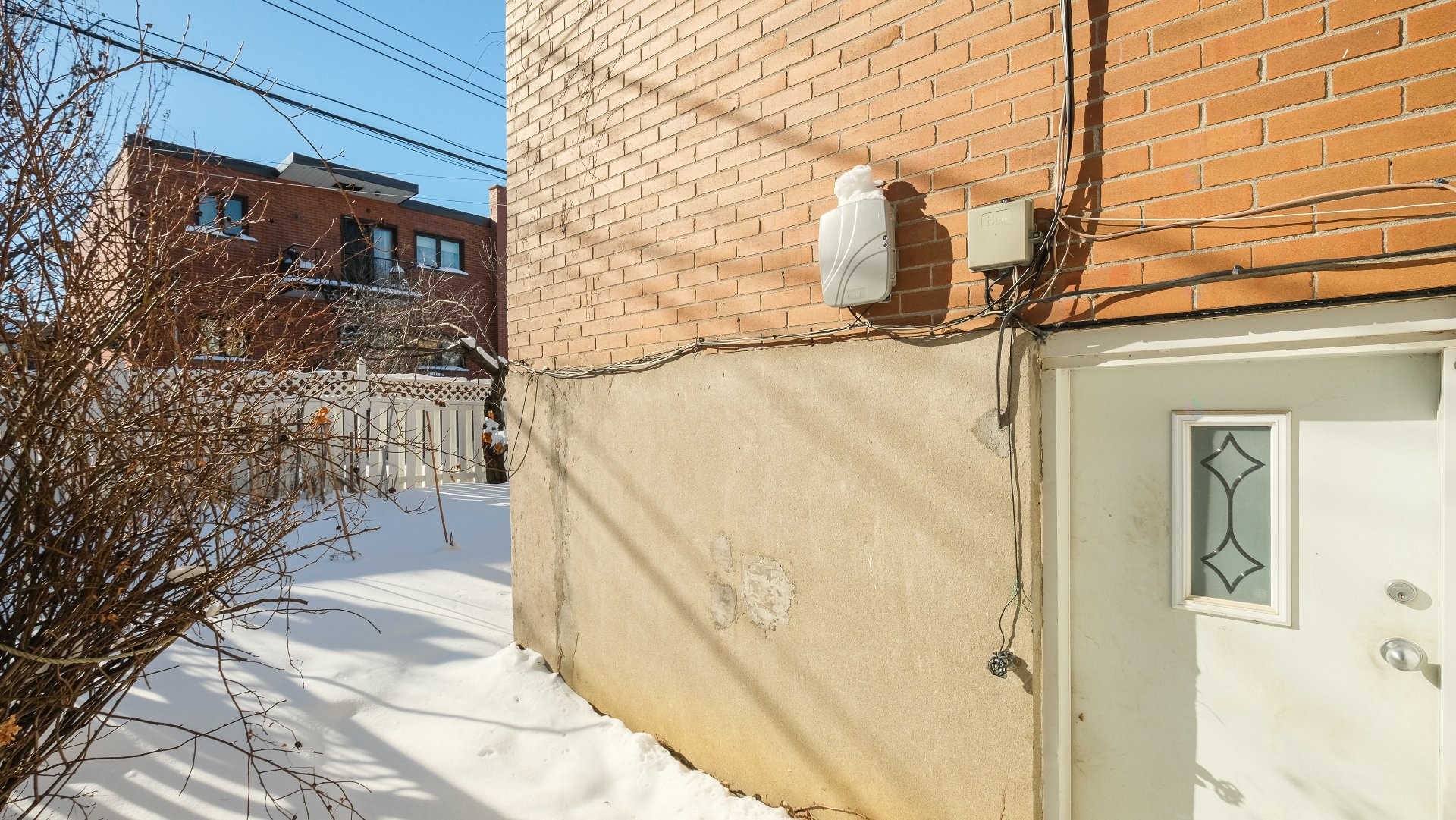 









6940

 - 6946


Place d'Antioche

,
Montréal (Anjou),




QC
H1M1X1

