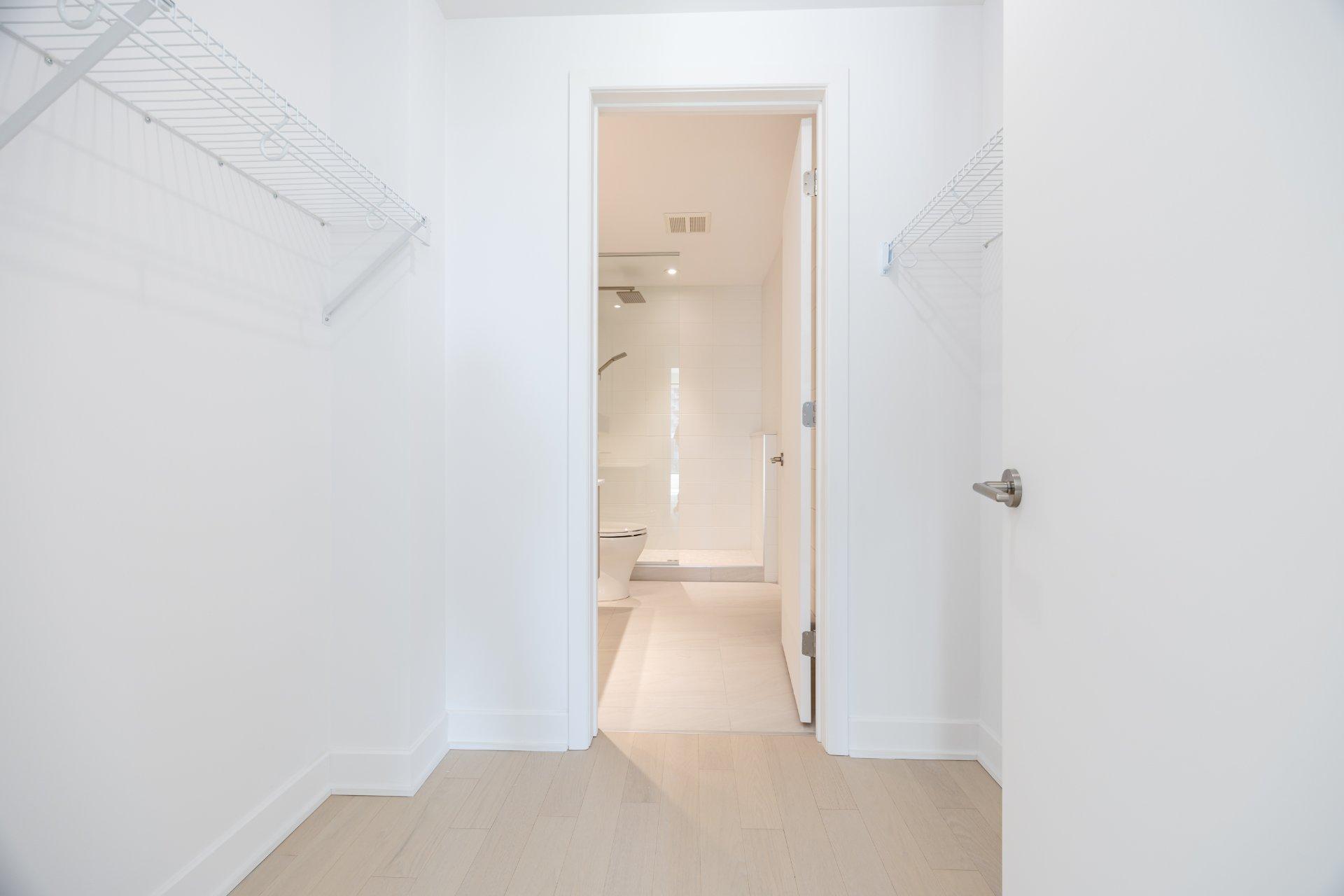 









505


Rue de l'Escale

, 103,
Brossard,




QC
J4Z0T3

