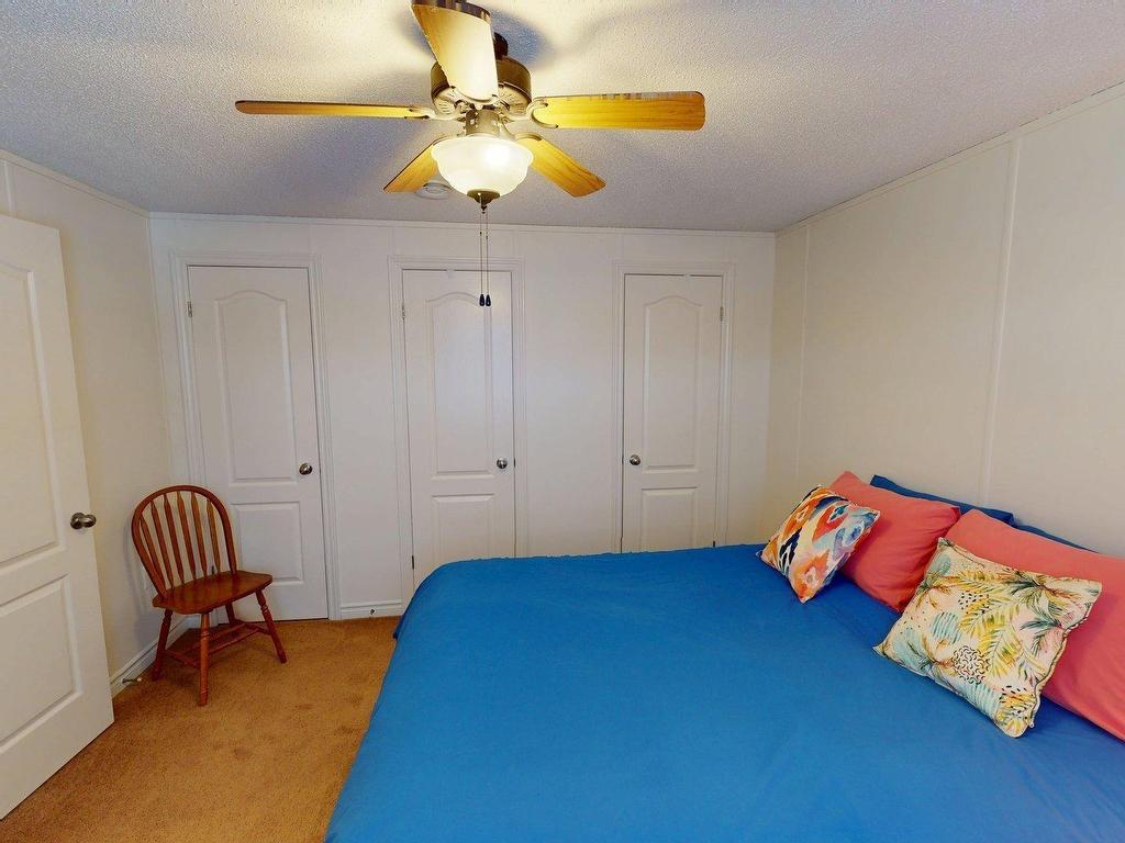 












18 Hazel Street

,
Sackville Estates,




NS
B4E 1E4

