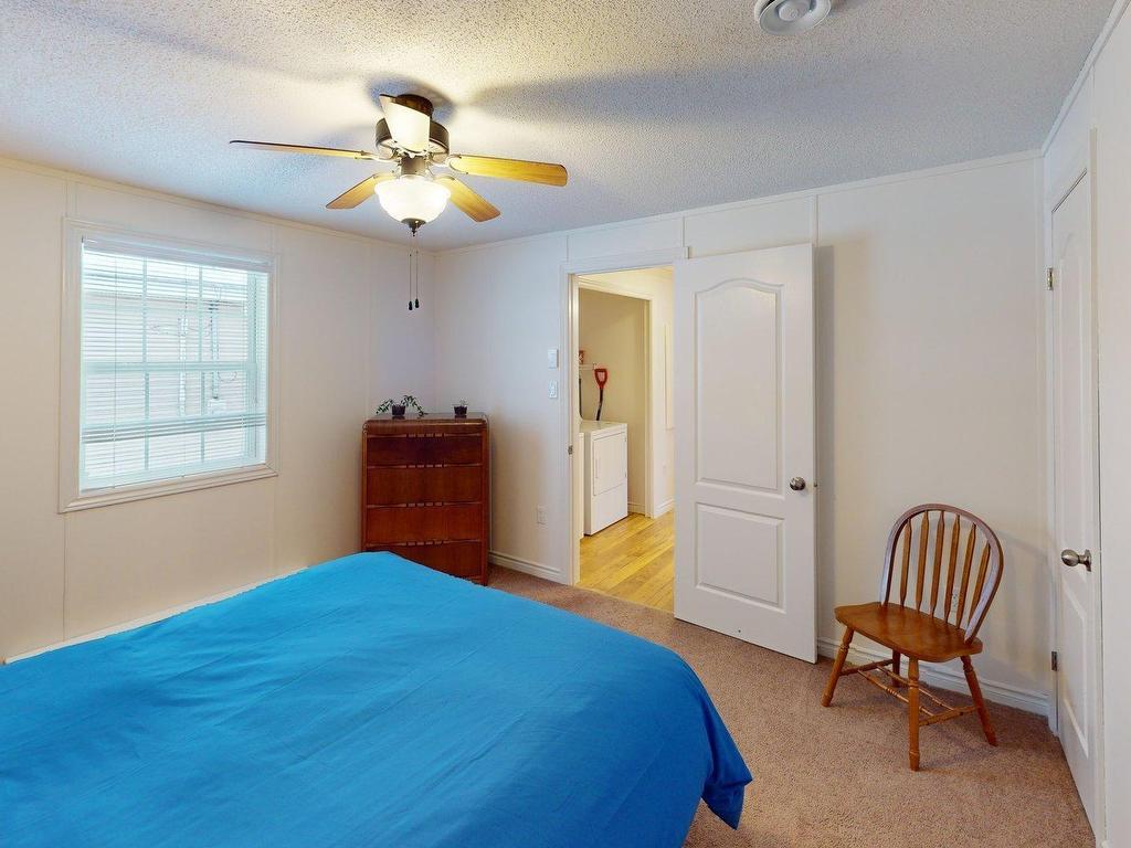 












18 Hazel Street

,
Sackville Estates,




NS
B4E 1E4

