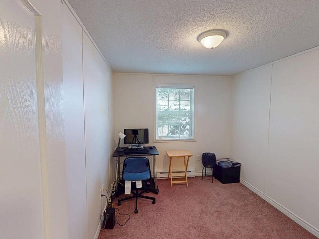 












18 Hazel Street

,
Sackville Estates,




NS
B4E 1E4

