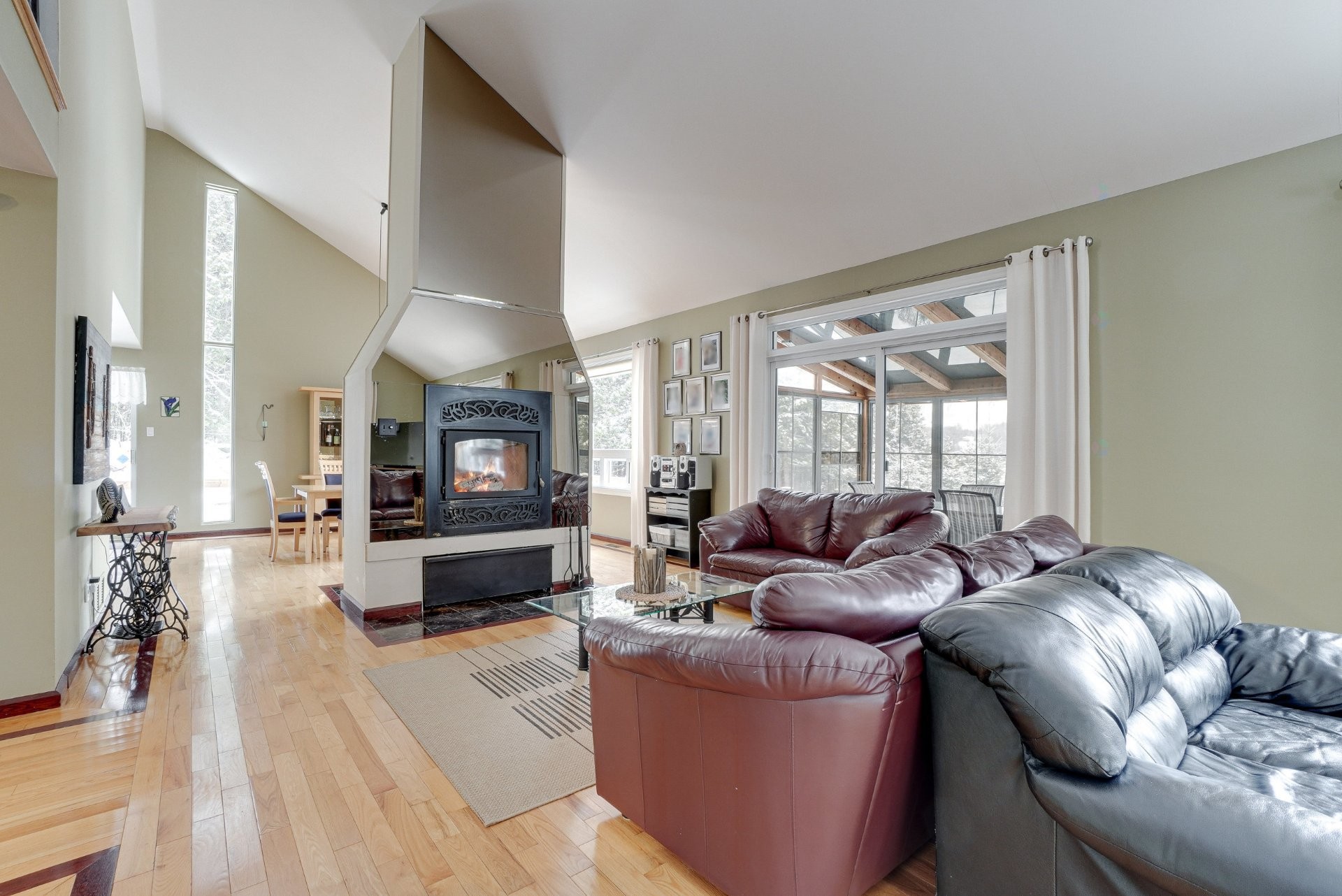 









227


Ch. Millette

,
Lac-des-Seize-Îles,




QC
J0T1Y1

