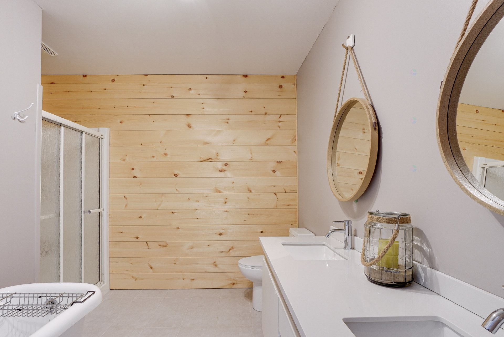 









227


Ch. Millette

,
Lac-des-Seize-Îles,




QC
J0T1Y1

