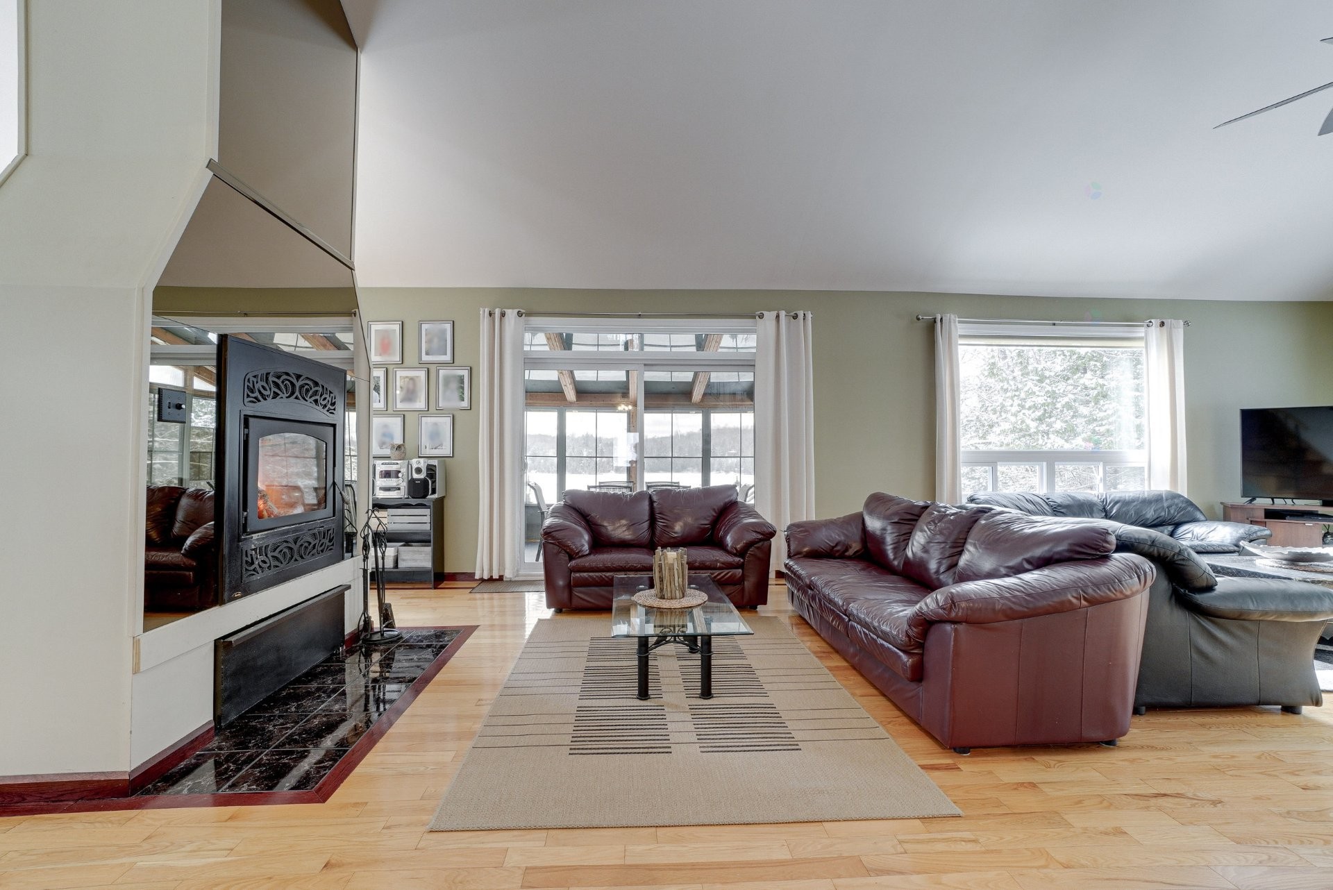 









227


Ch. Millette

,
Lac-des-Seize-Îles,




QC
J0T1Y1

