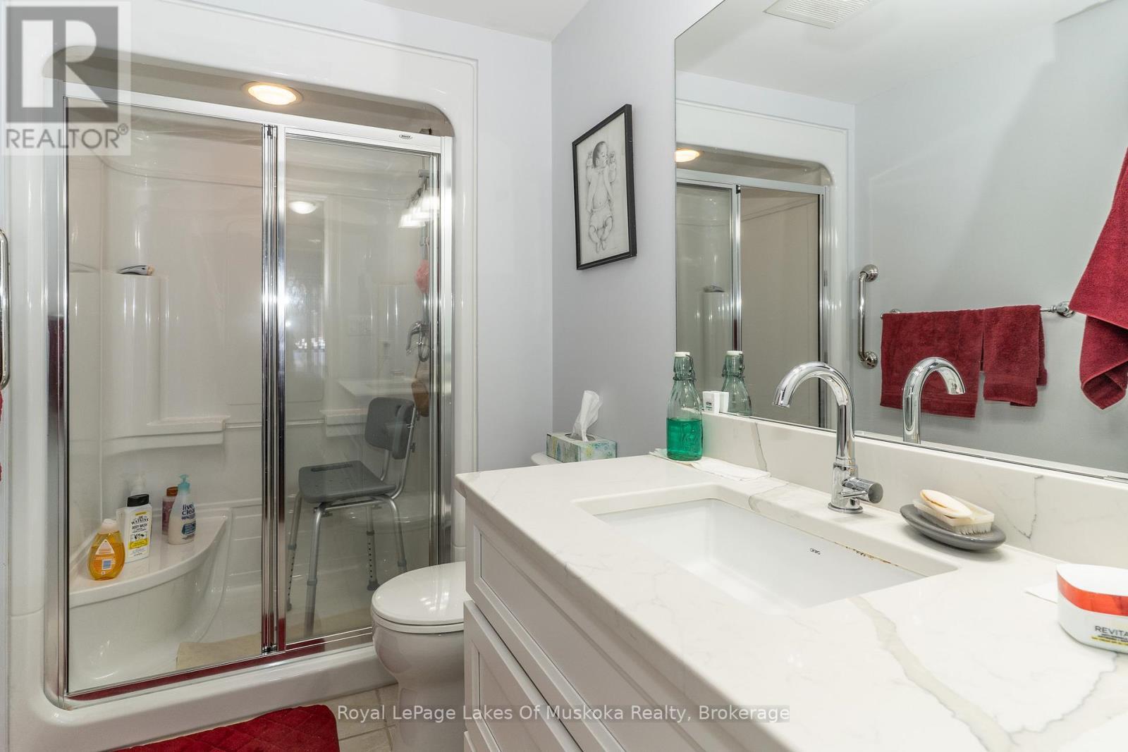 












202B - 391 MANITOBA STREET

,
Bracebridge (Macaulay),




Ontario
P1L0B5

