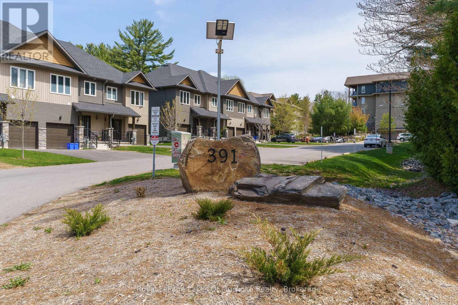 












202B - 391 MANITOBA STREET

,
Bracebridge (Macaulay),




Ontario
P1L0B5

