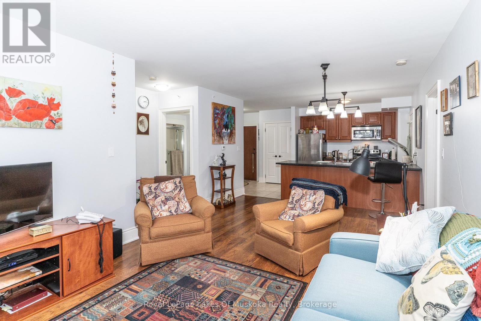 












202B - 391 MANITOBA STREET

,
Bracebridge (Macaulay),




Ontario
P1L0B5

