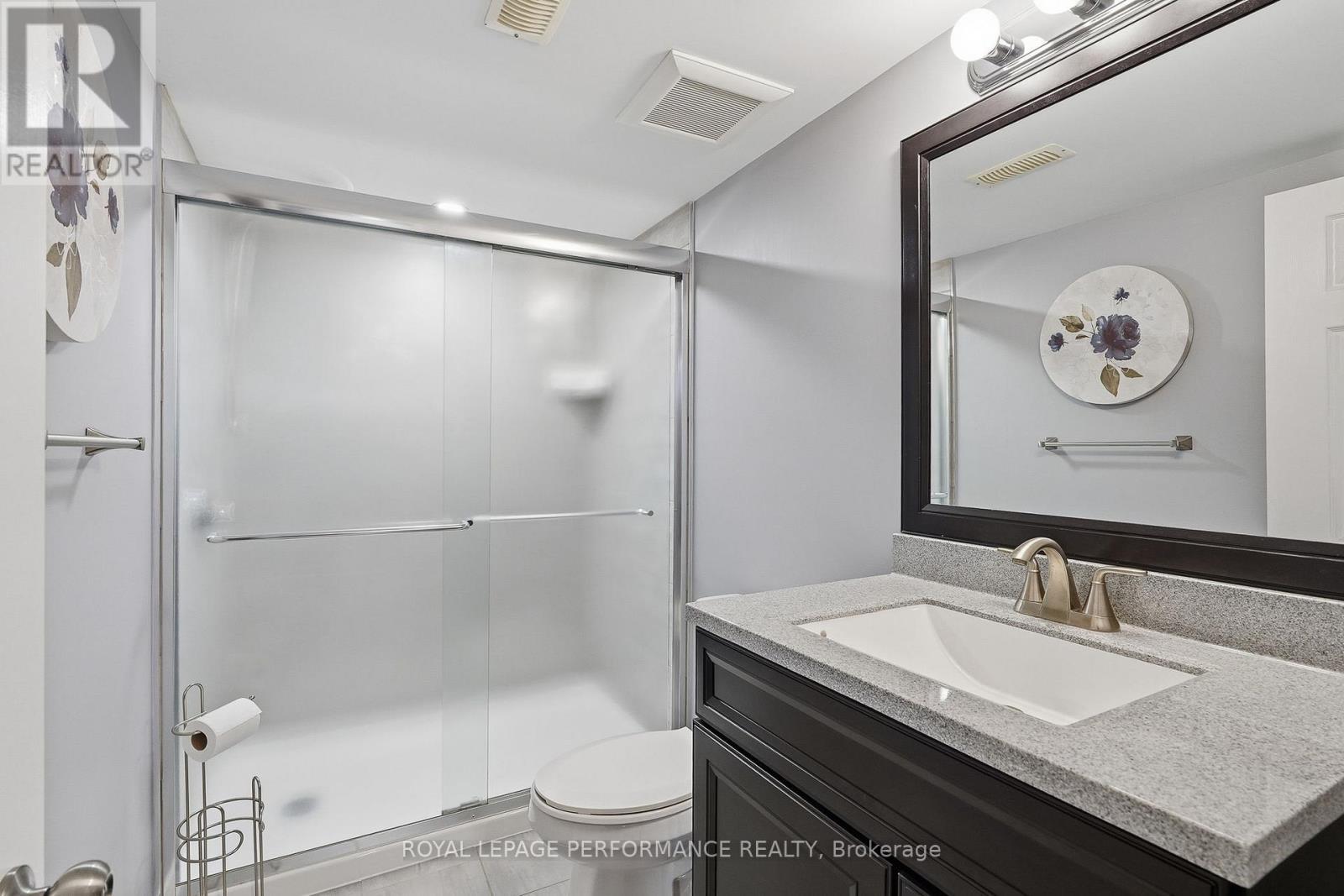 












112 JADE STREET

,
Clarence-Rockland,




Ontario
K4K0C8

