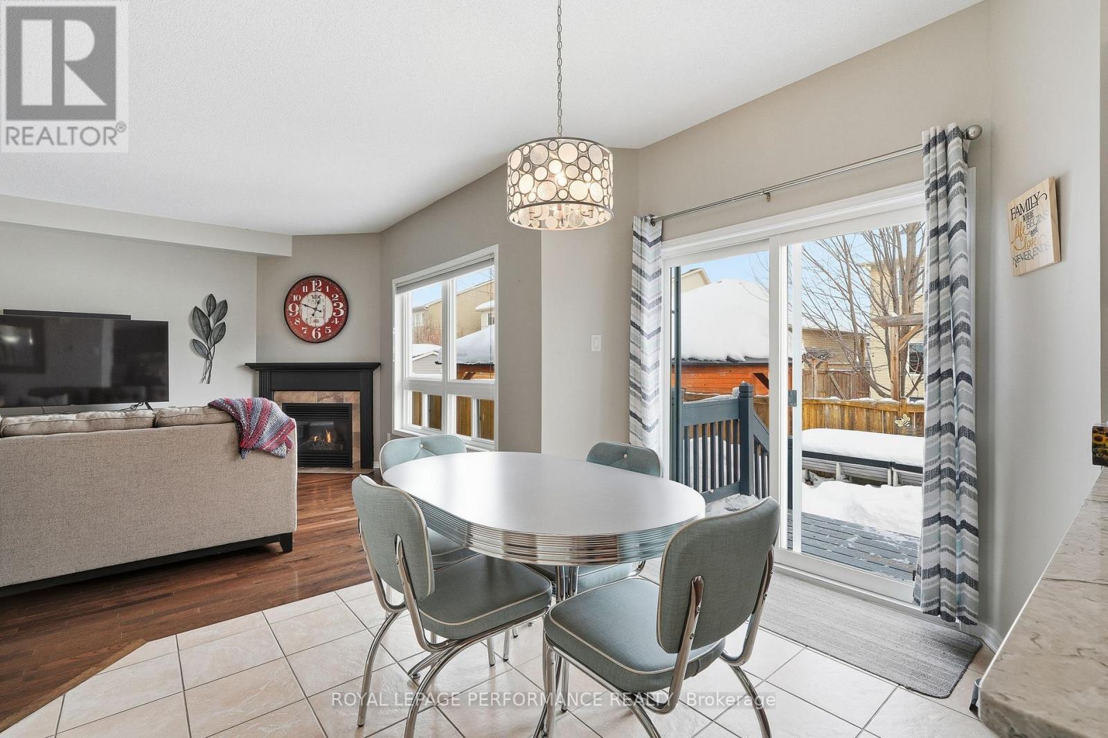 












112 JADE STREET

,
Clarence-Rockland,




Ontario
K4K0C8

