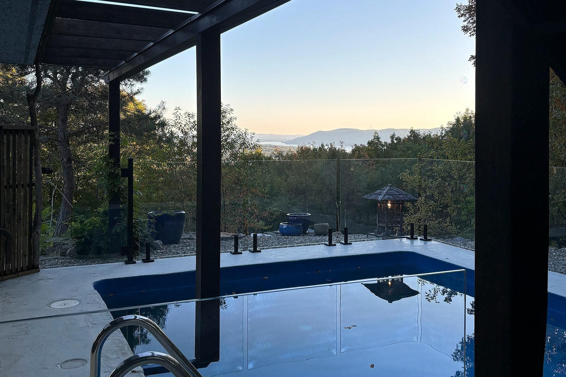 









17


Ch. McFarland

,
Hatley - Canton,




QC
J0B2C0

