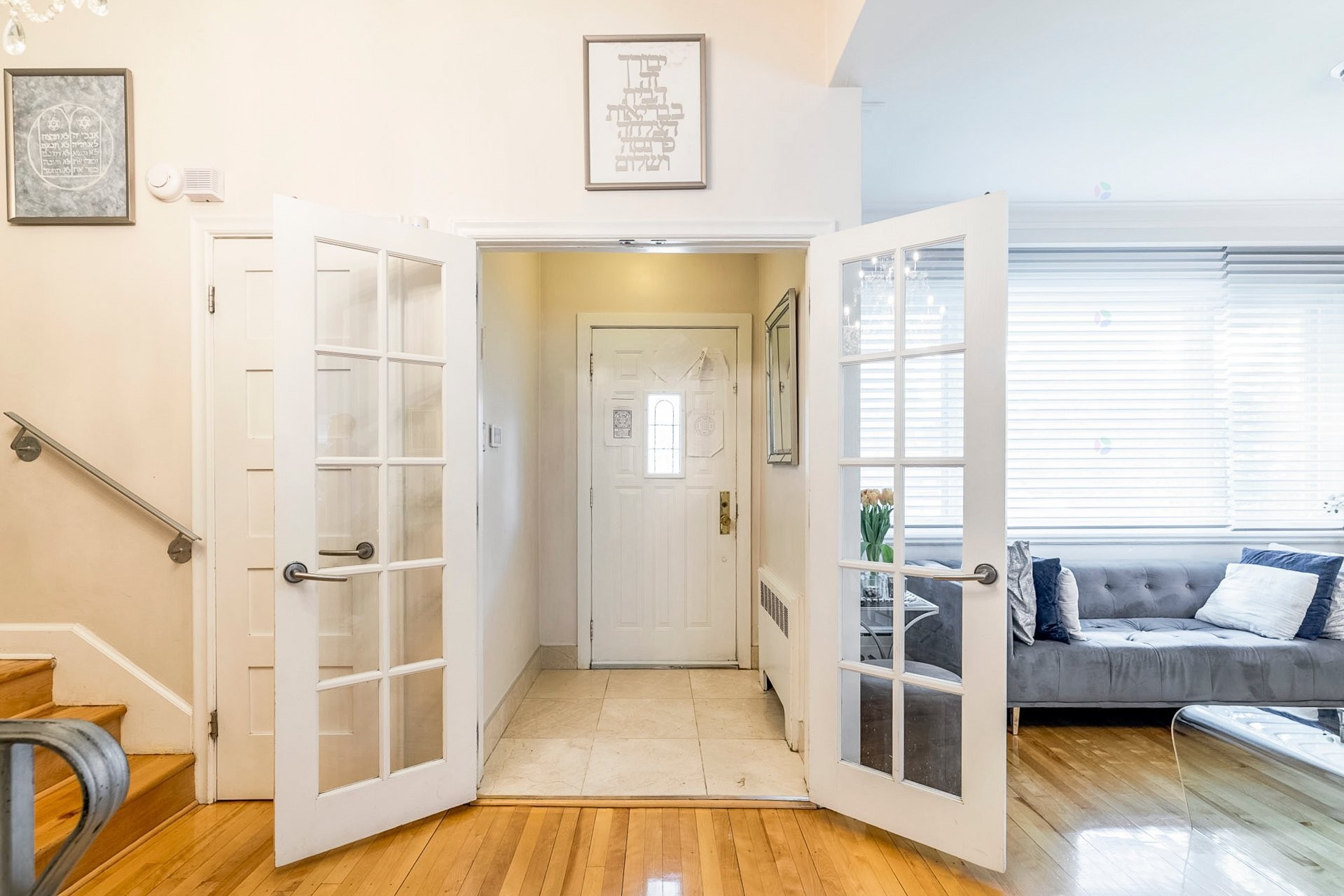 









2490


Rue Major

,
Montréal (Saint-Laurent),




QC
H4M1E4

