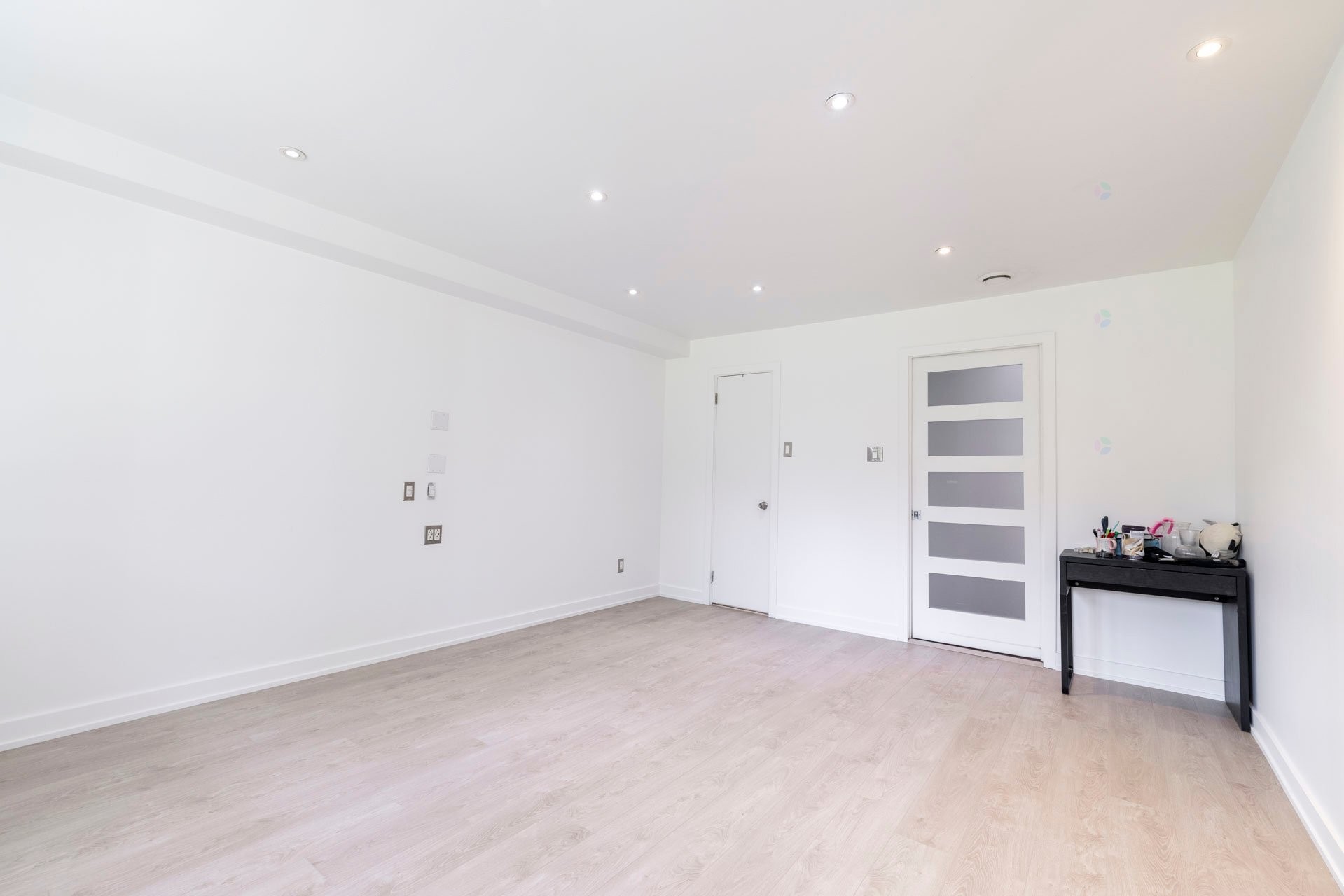 









2490


Rue Major

,
Montréal (Saint-Laurent),




QC
H4M1E4

