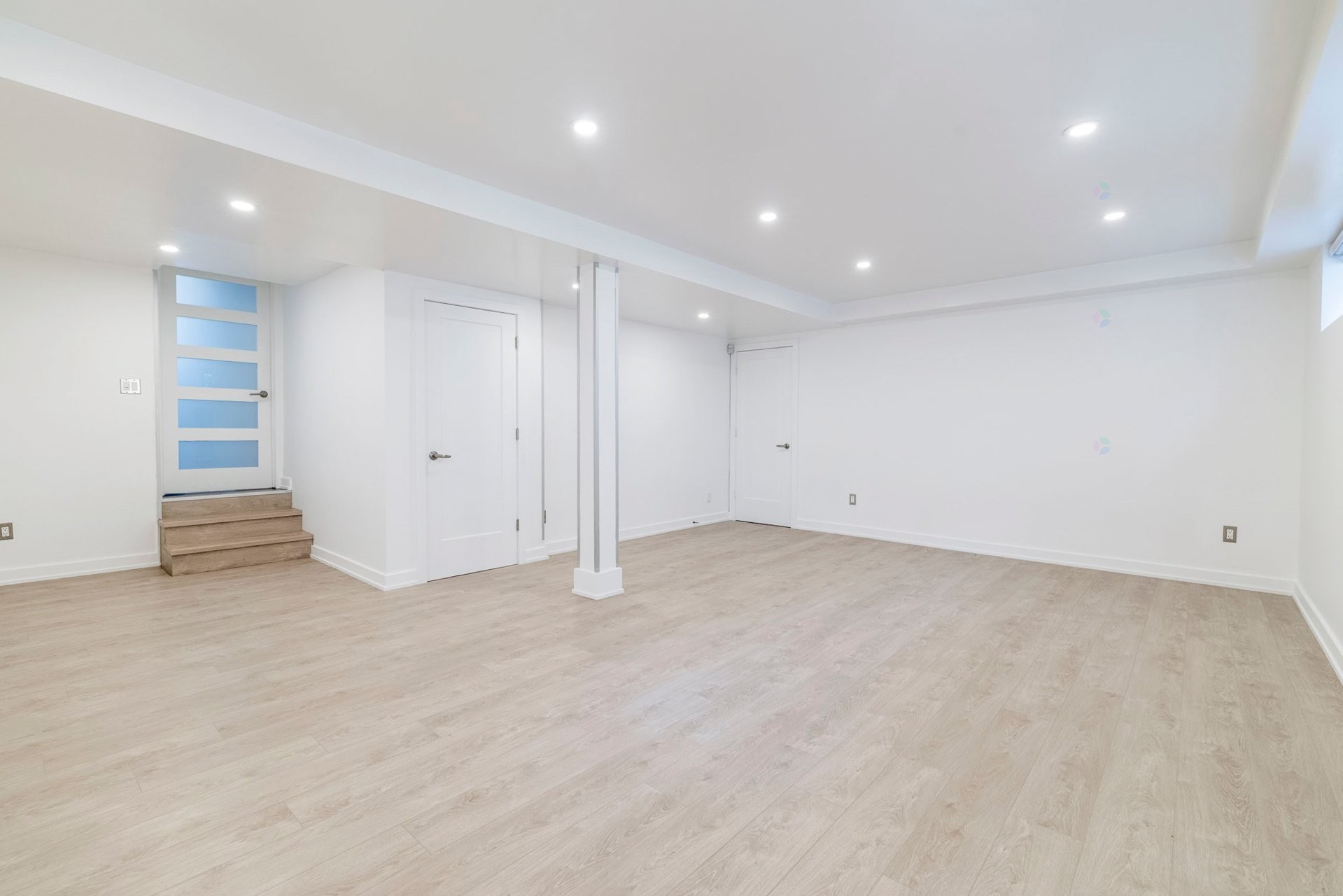 









2490


Rue Major

,
Montréal (Saint-Laurent),




QC
H4M1E4

