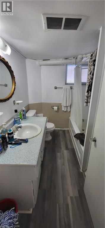 












22 KENNEDY Street

,
Welland,




Ontario
L3B3R6

