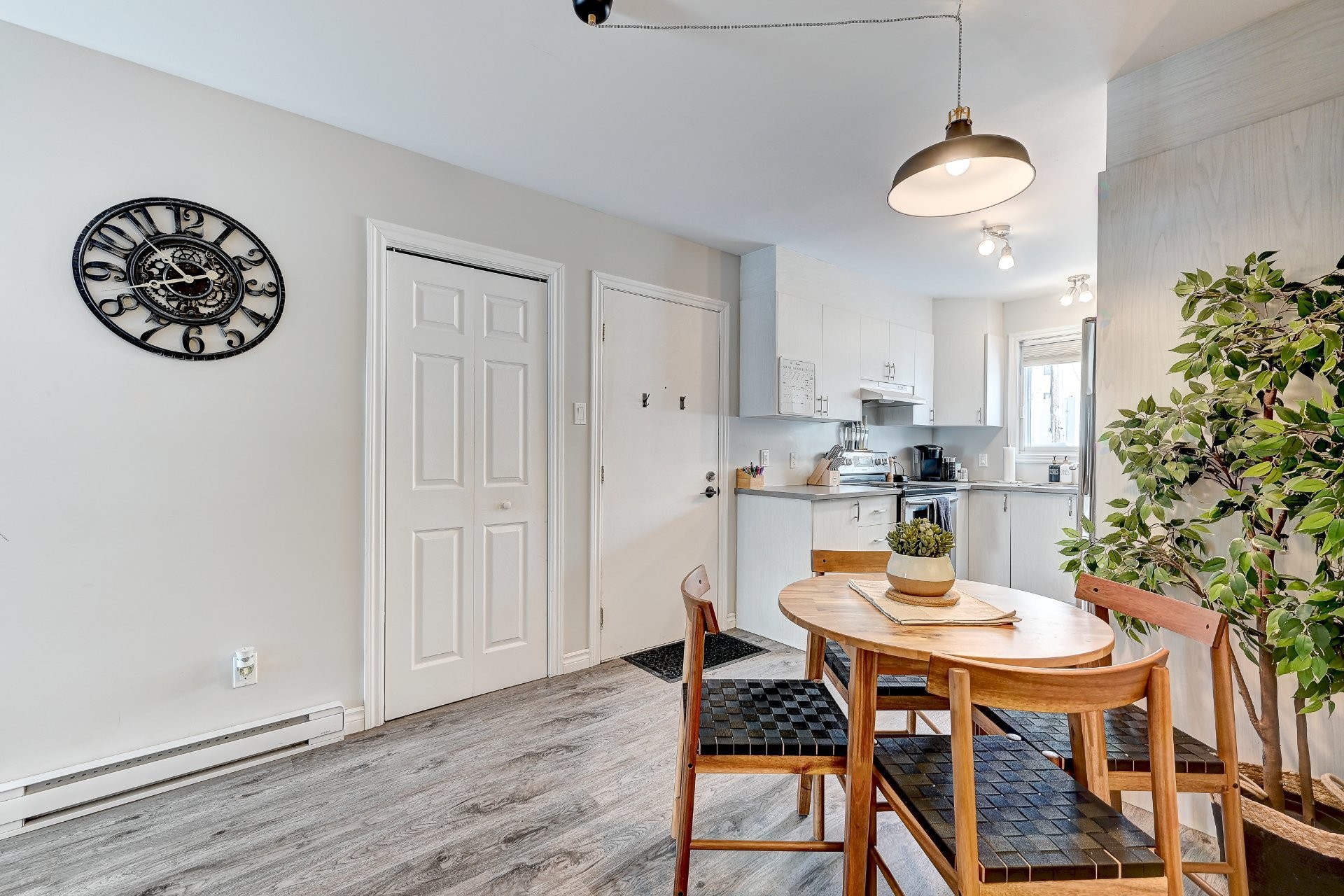 









5


Rue de l'Oseraie

,
Saint-Constant,




QC
J5A1K3

