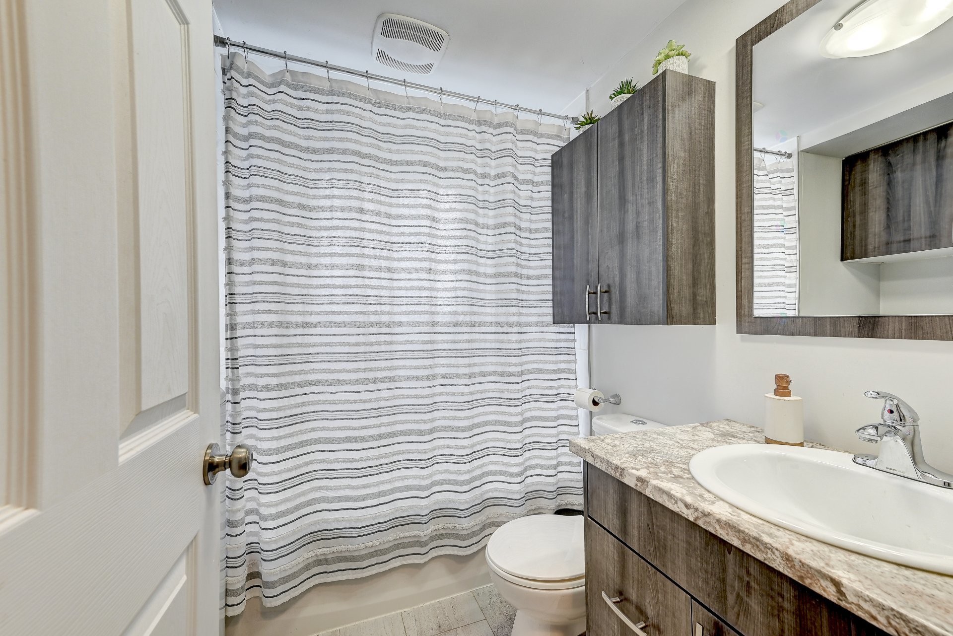 









5


Rue de l'Oseraie

,
Saint-Constant,




QC
J5A1K3


