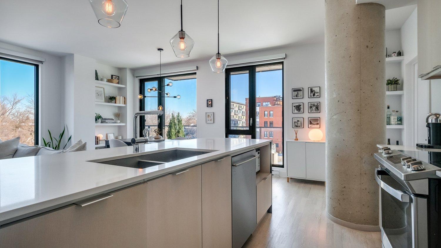 









3900


Rue Marcel-Pepin

, 401,
Montréal (Rosemont/La Petite-Patrie),




QC
H1W0B4

