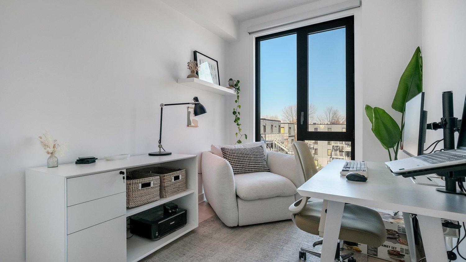 









3900


Rue Marcel-Pepin

, 401,
Montréal (Rosemont/La Petite-Patrie),




QC
H1W0B4

