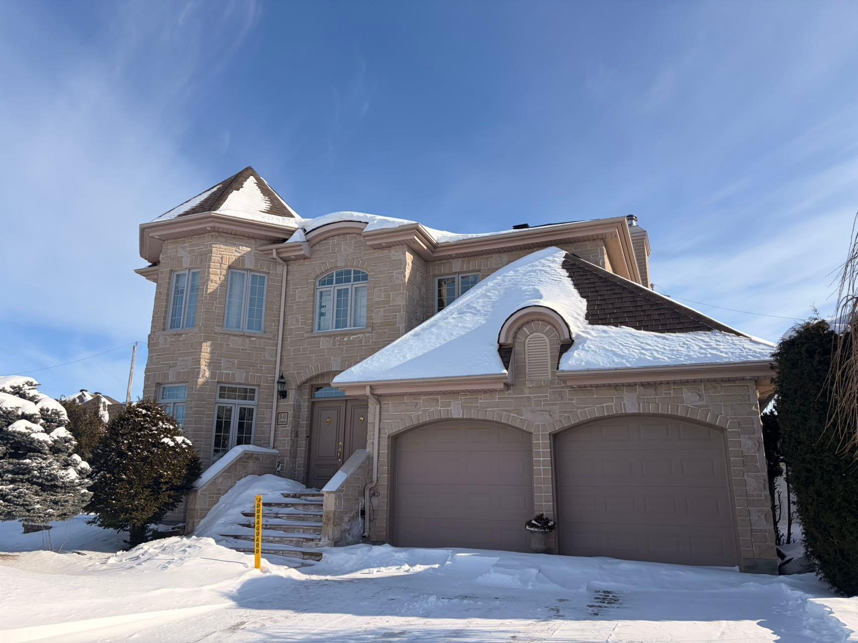 









30


Rue Discepola

,
Kirkland,




QC
H9J3Z9

