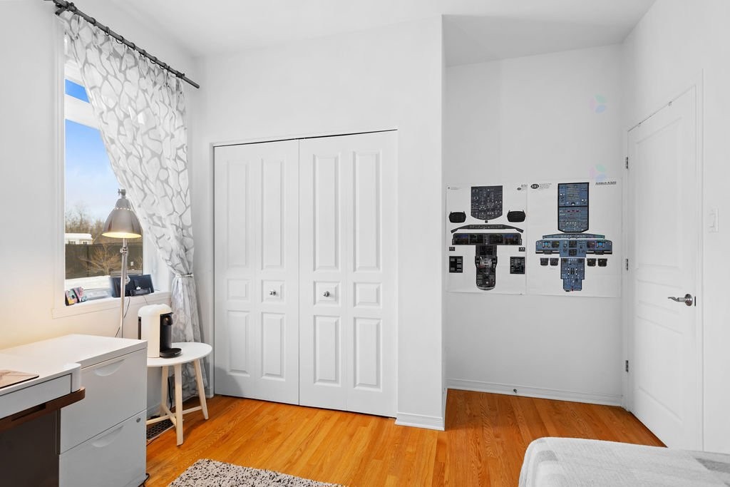 









555


Rue des Bruants

,
Montréal (L'Île-Bizard/Sainte-Geneviève),




QC
H9C0A4

