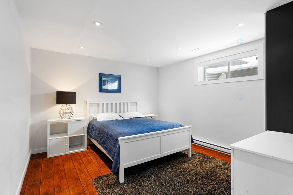 









555


Rue des Bruants

,
Montréal (L'Île-Bizard/Sainte-Geneviève),




QC
H9C0A4

