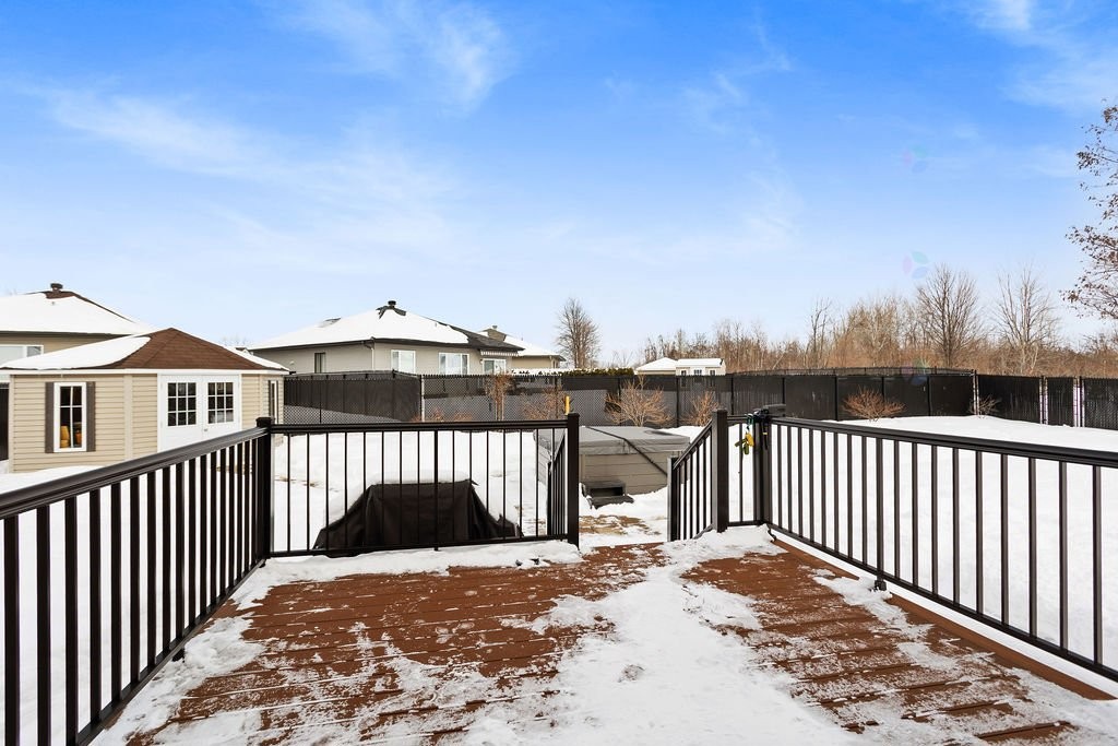 









555


Rue des Bruants

,
Montréal (L'Île-Bizard/Sainte-Geneviève),




QC
H9C0A4

