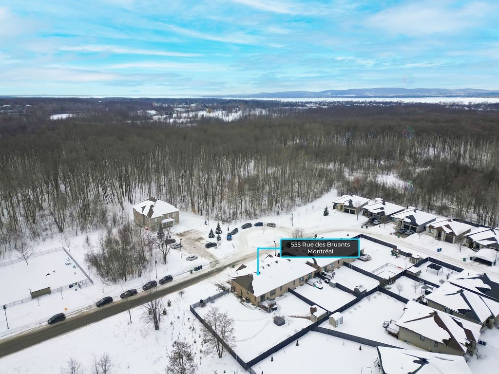 









555


Rue des Bruants

,
Montréal (L'Île-Bizard/Sainte-Geneviève),




QC
H9C0A4

