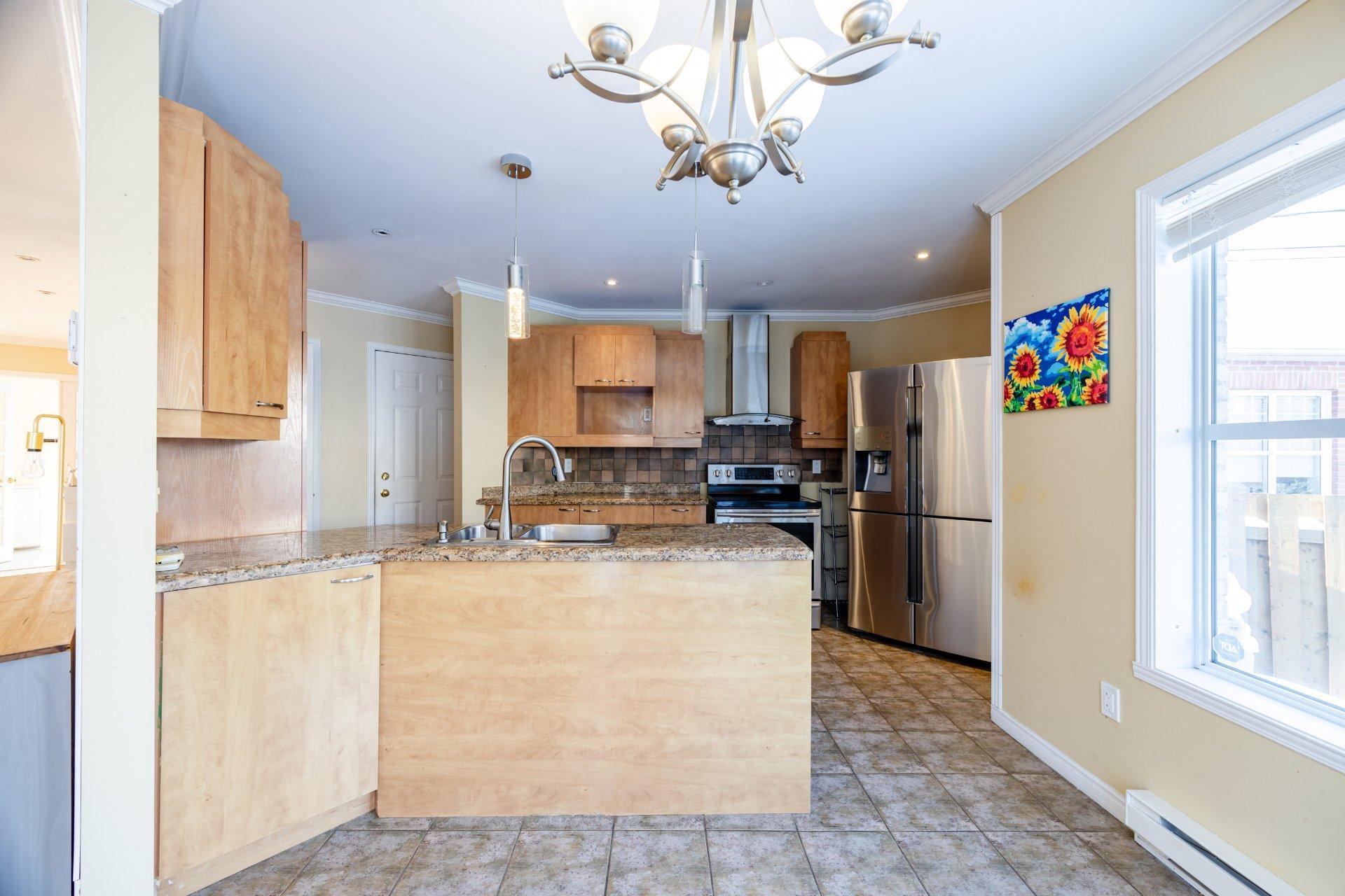 









18282


Rue d'Amalfi

,
Montréal (Pierrefonds-Roxboro),




QC
H9K1P2

