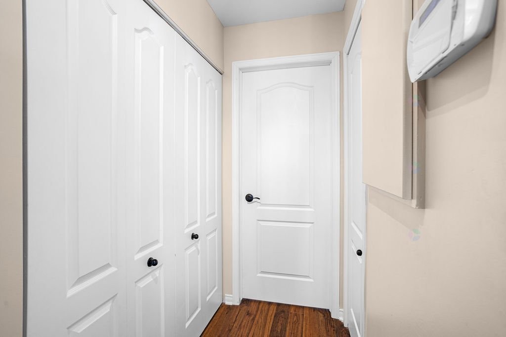 









59


38e Avenue O.

, 2,
Blainville,




QC
J7C0J5

