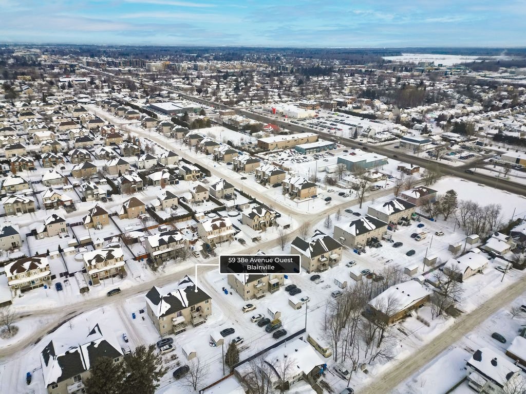 









59


38e Avenue O.

, 2,
Blainville,




QC
J7C0J5

